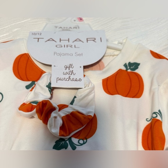 Tahari girl pumpkin pajamas​ - Picture 5 of 5